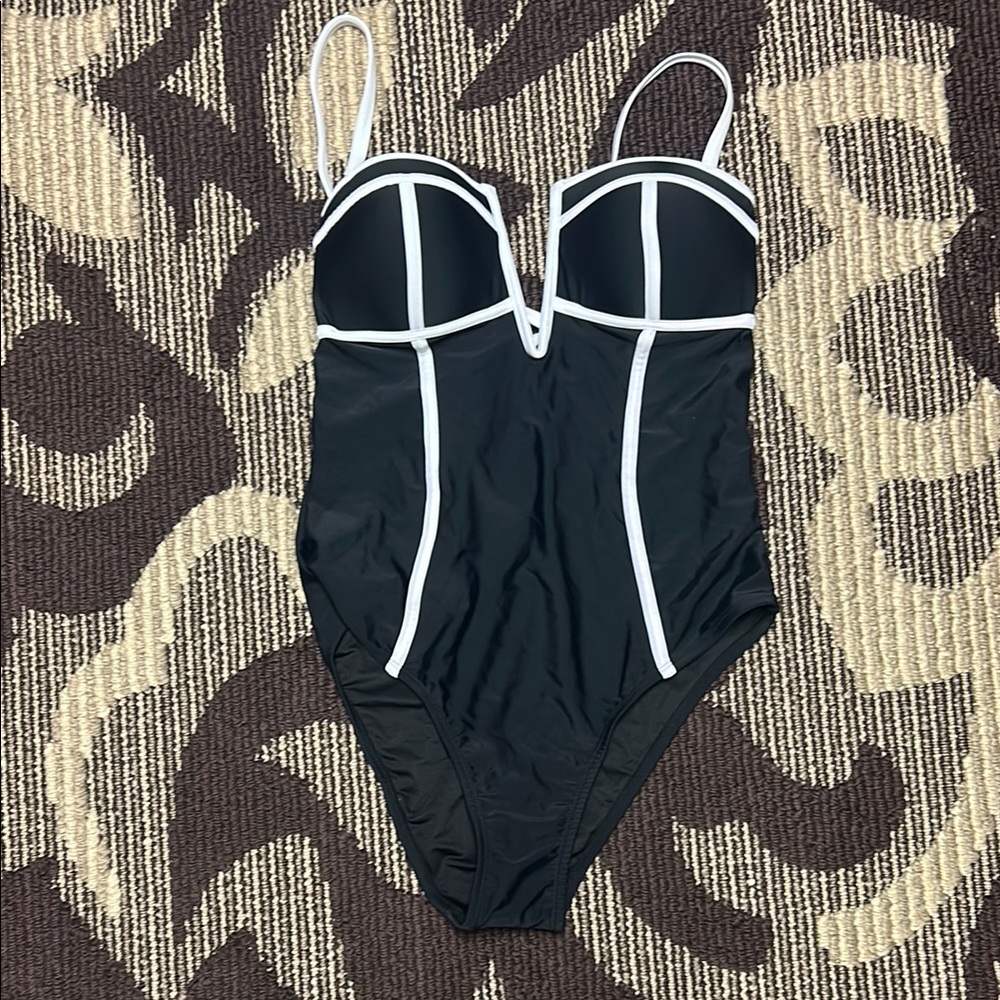 Cupshe Black and White Women Swim One Piece